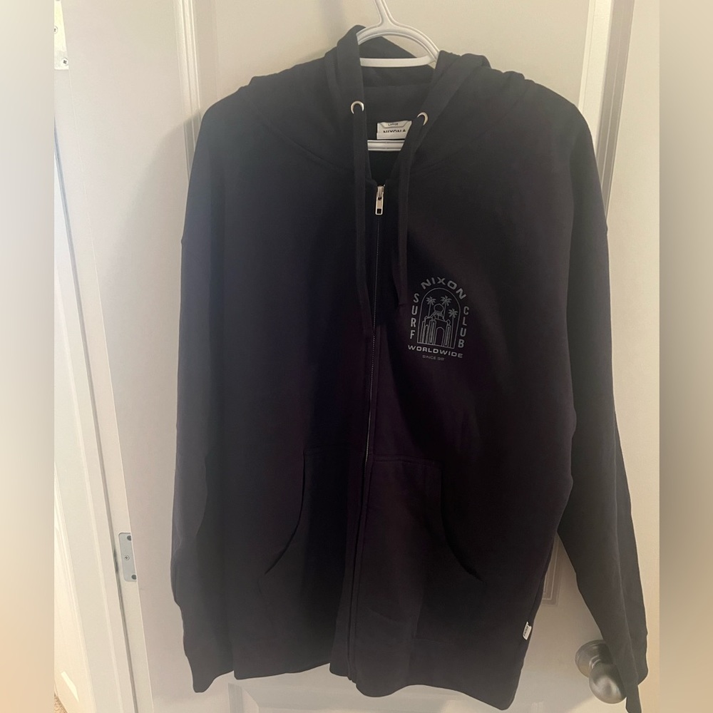 Men’s Large Nixon Zip-Up Hoodie